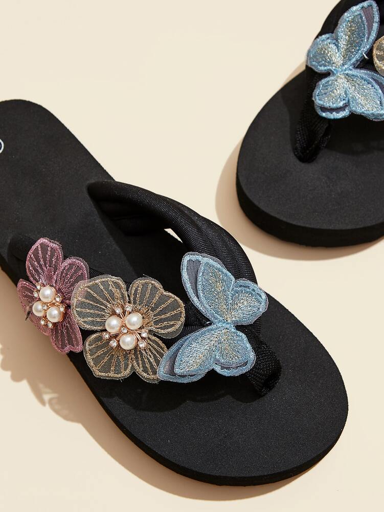 Women's Faux Pearl & Butterfly Toe Post Slippers - Lightweight & Comfortable Beach Vacation Flip Flops for Daily Wear, Summer Slides, Elegant Casual Footwear - Perfect Gift for Her