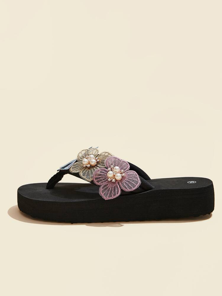 Women's Faux Pearl & Butterfly Toe Post Slippers - Lightweight & Comfortable Beach Vacation Flip Flops for Daily Wear, Summer Slides, Elegant Casual Footwear - Perfect Gift for Her
