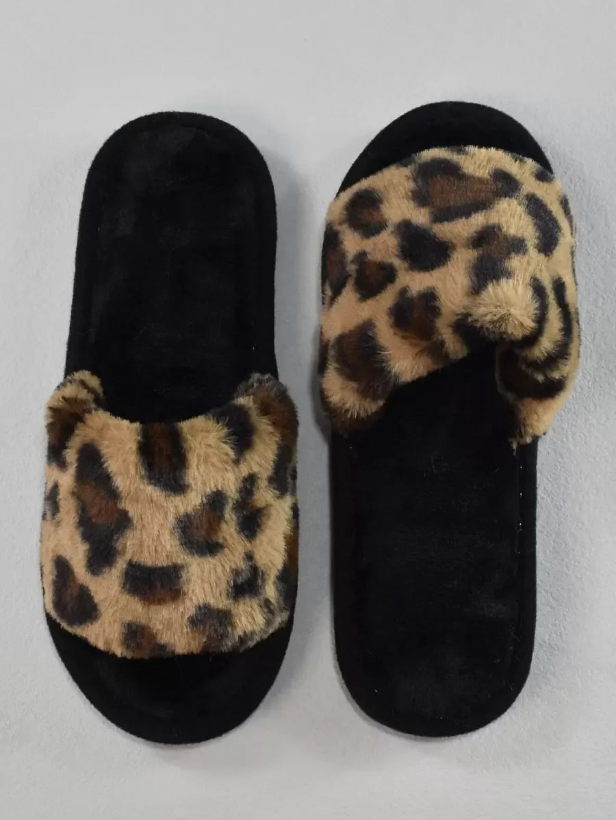 Ladies' Fashionable Leopard Print Fuzzy Bedroom Slippers, Beige
