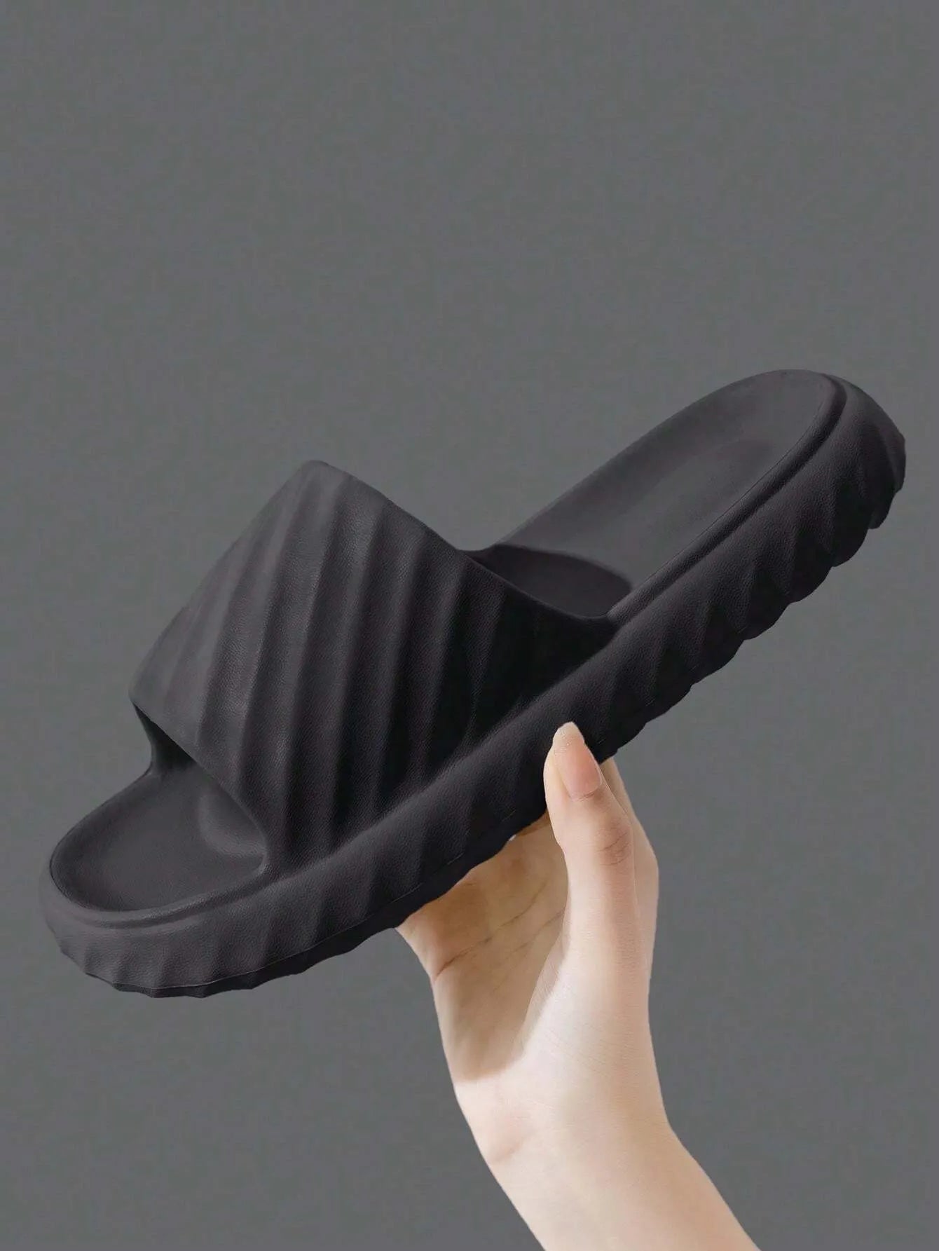 Men's Home Slippers Diagonal Stripe Design, Breathable Quick-Dry Home & Outdoor Slippers, Soft & Comfortable Unisex Flat Sandals