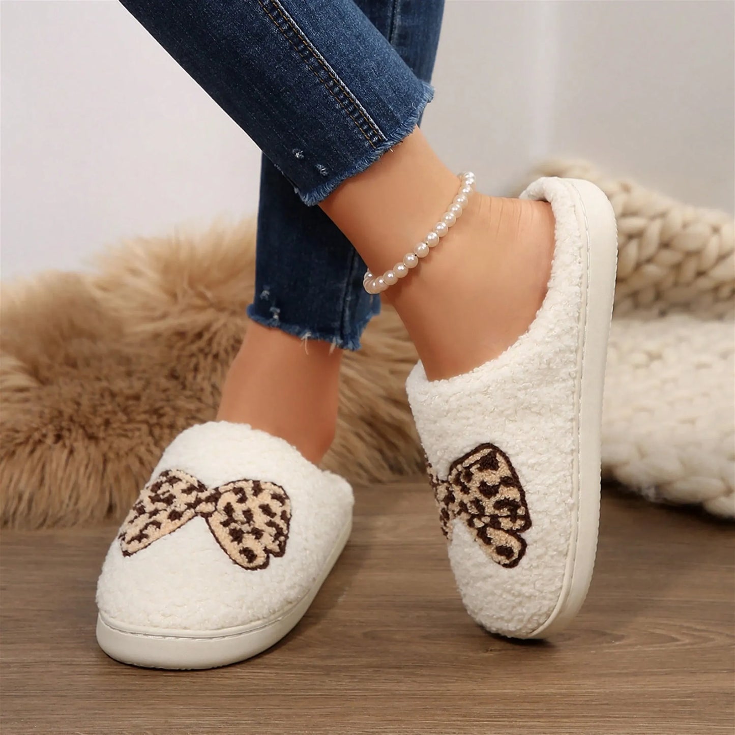 Women's Memory Foam Slippers With Elegant Bow, Cute And Fashionable House Shoes
