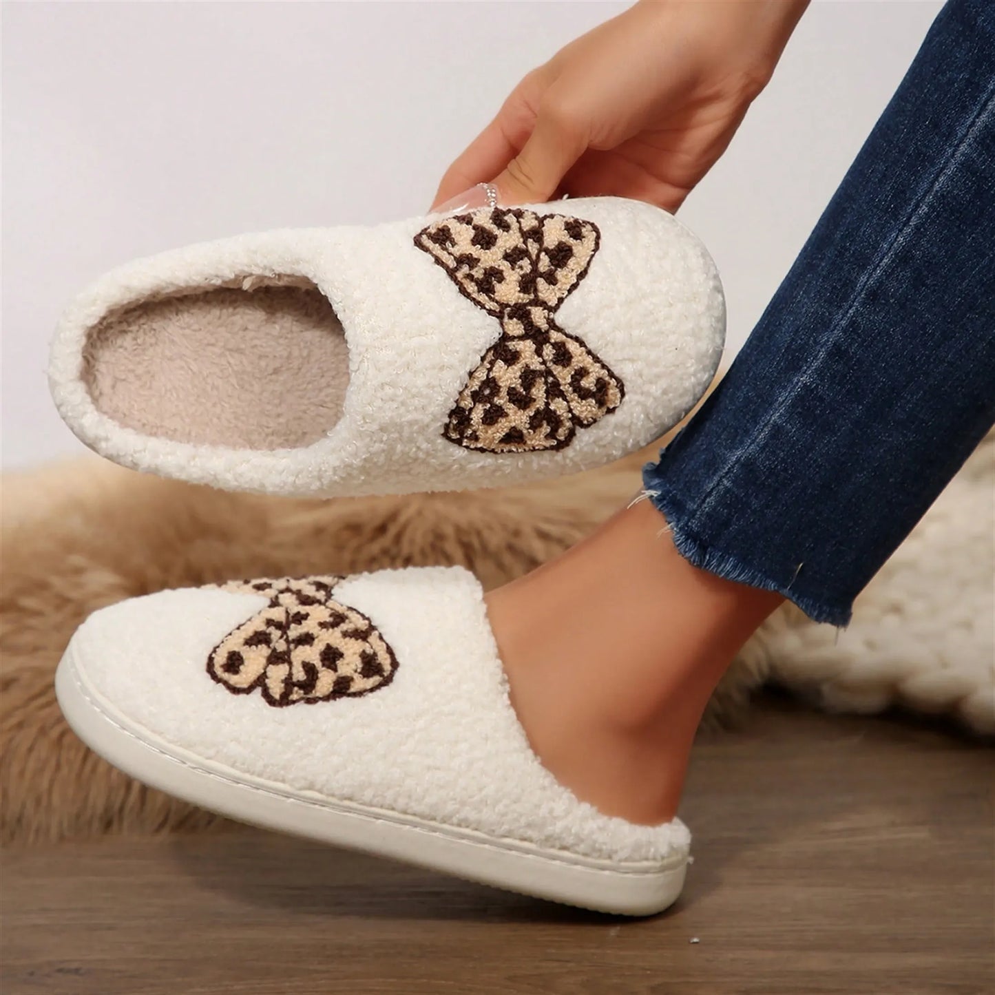 Women's Memory Foam Slippers With Elegant Bow, Cute And Fashionable House Shoes