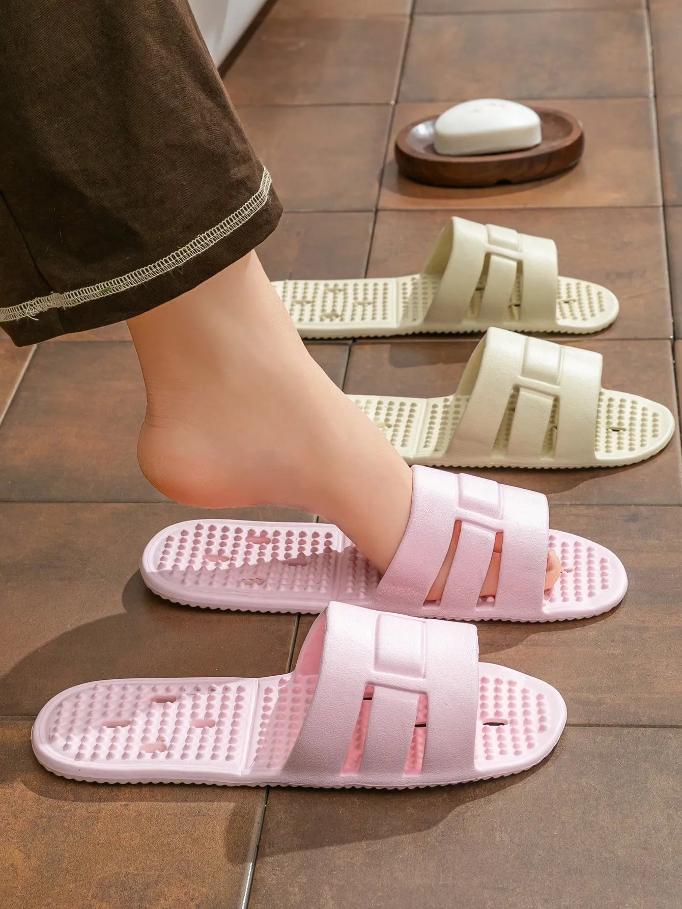 Women's Foldable Travel Slippers, Summer Indoor Home Bathing Swimming Non-Slip Quick Dry Slippers For Hotel & Outdoor Use