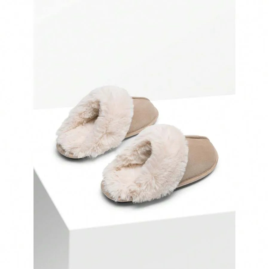 Women Furry Slippers Fluffy Soft Warm Slip On House Slippers Non-Slip Cozy Plush Indoor Outdoor Winter Fuzzy Lined Slippers