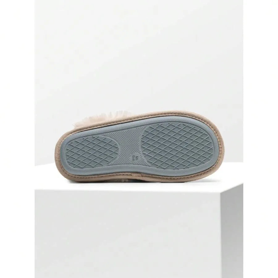 Women Furry Slippers Fluffy Soft Warm Slip On House Slippers Non-Slip Cozy Plush Indoor Outdoor Winter Fuzzy Lined Slippers