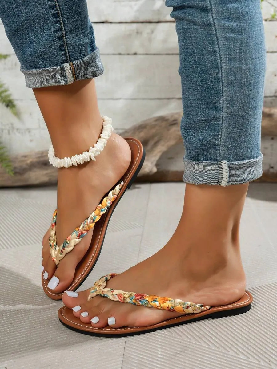 2025 New Women's Thong Sandals, Casual Vacation Fashion Flat Slip-On Sandals, Versatile Non-Slip Flip Flops