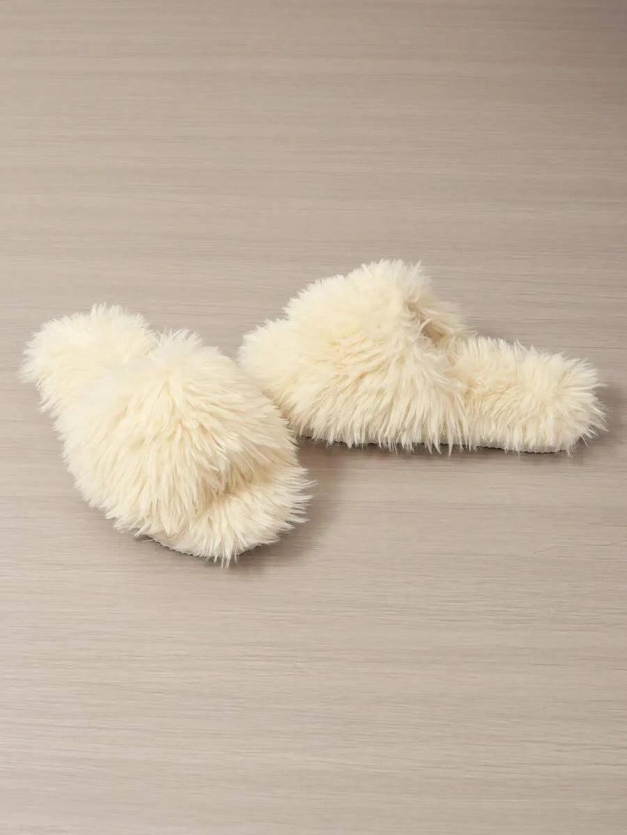 Ladies' Fashionable Leopard Print Fuzzy Bedroom Slippers, Beige