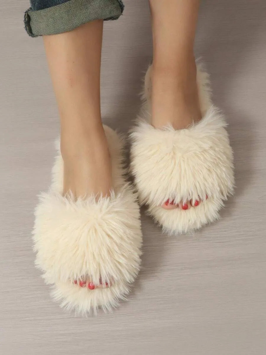 Ladies' Fashionable Leopard Print Fuzzy Bedroom Slippers, Beige